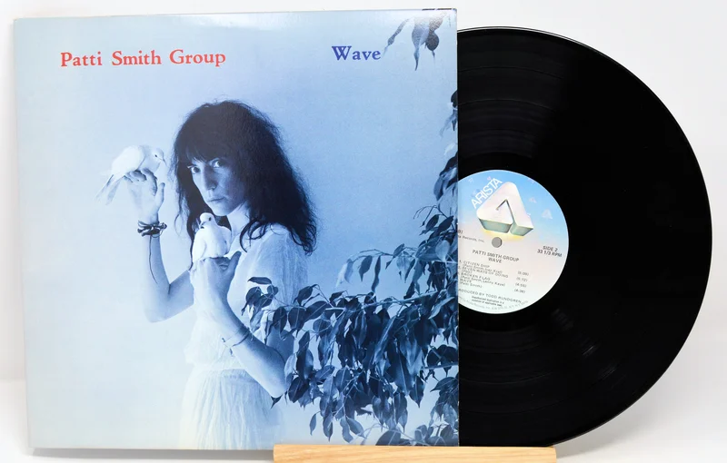 Smith, Patti - Wave