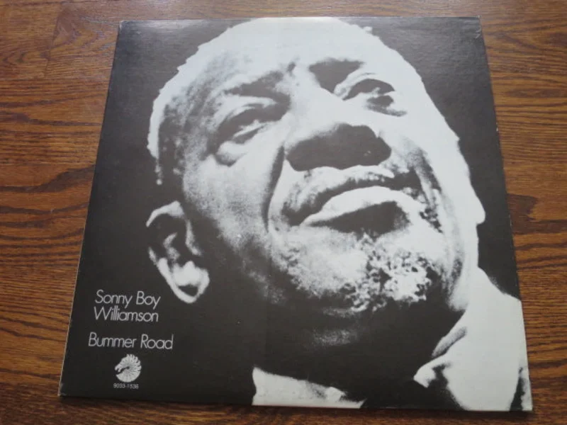 Sonny Boy Williamson - Bummer Road
