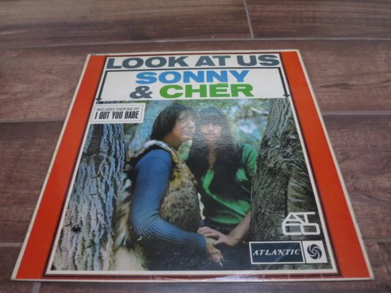 Sonny & Cher - Look At Us