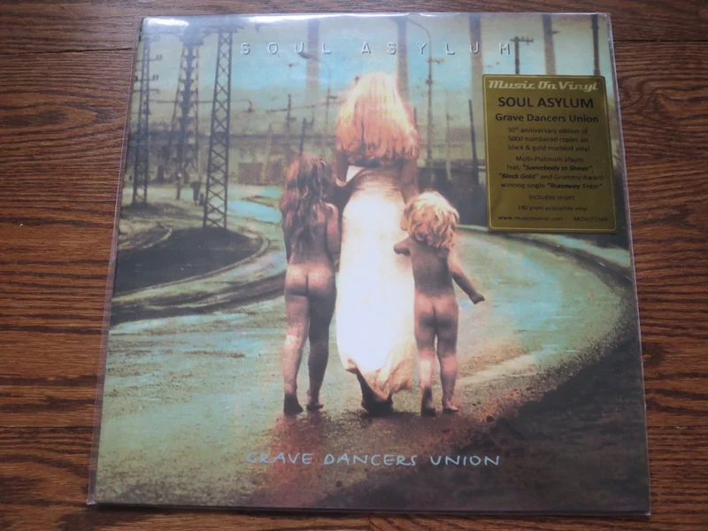 Soul Asylum - Grave Dancers Union