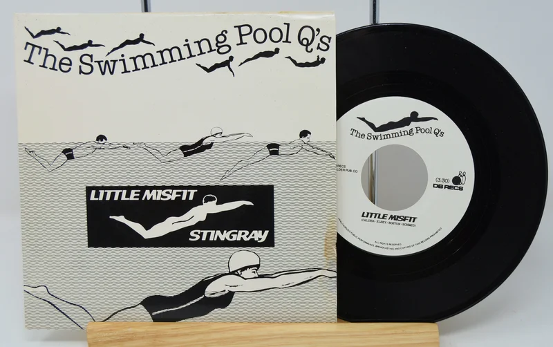 Swimming Pool Q's - Little Misfit/Stingray