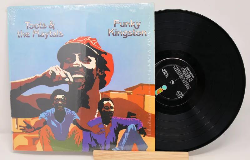 Toots & Maytals - Funky Kingston