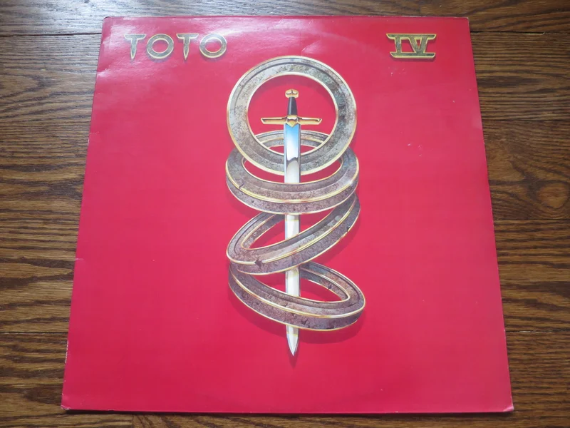 Toto - IV