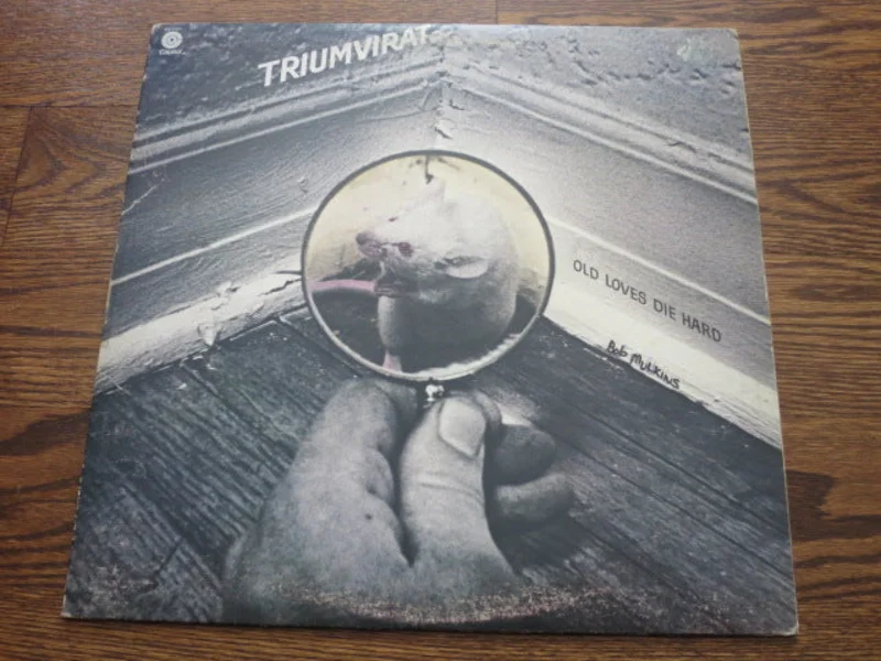 Triumvirat - Old Loves Die Hard
