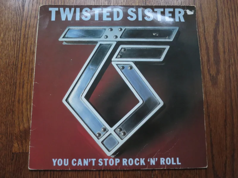 Twisted Sister - You Can't Stop Rock n' Roll