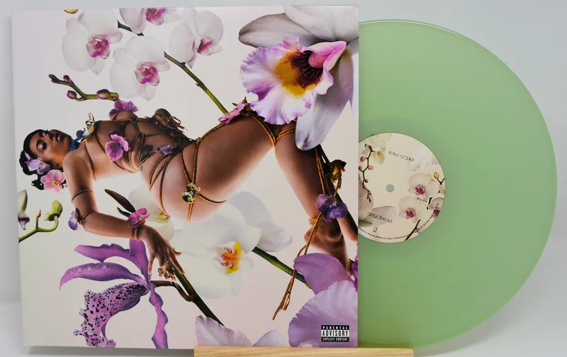Uchis, Kali - Orqudeas