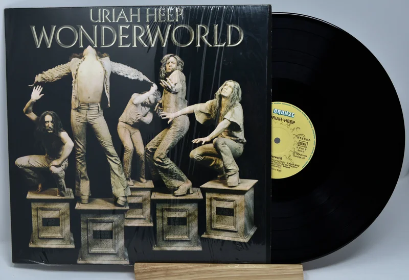 Uriah Heep - Wonderworld