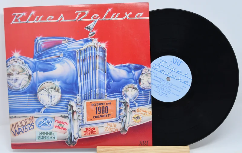 Various Blues Deluxe