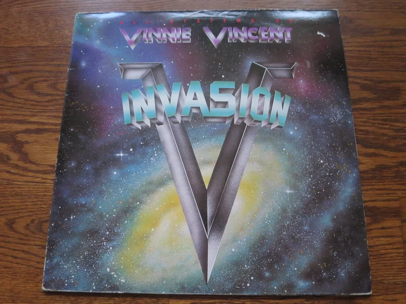 Vinnie Vincent Invasion - All Systems Go