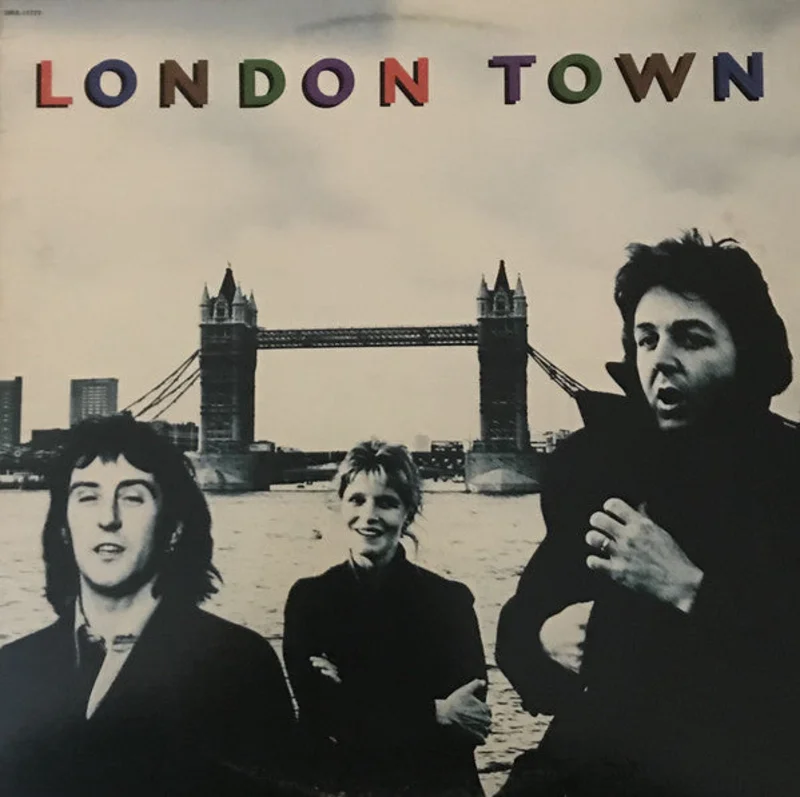 Wings-London Town LP
